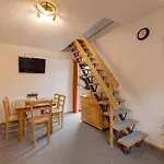 Rozle Apartamento *