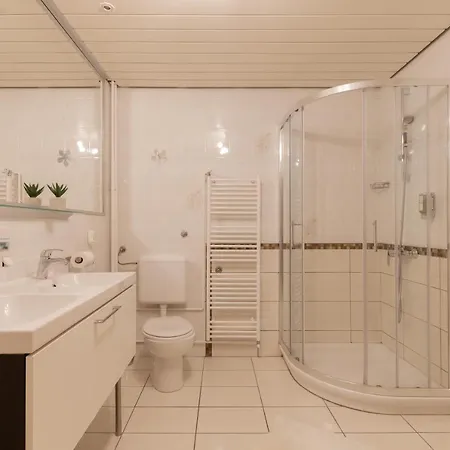 Rozle Apartament *